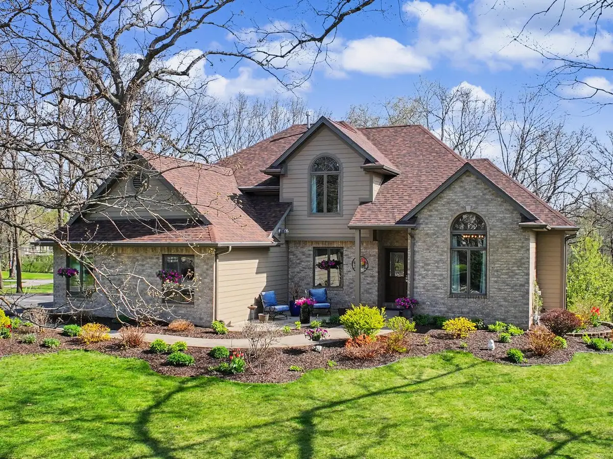 225 Ridge Line ROAD, Burlington, WI 53105 - #1