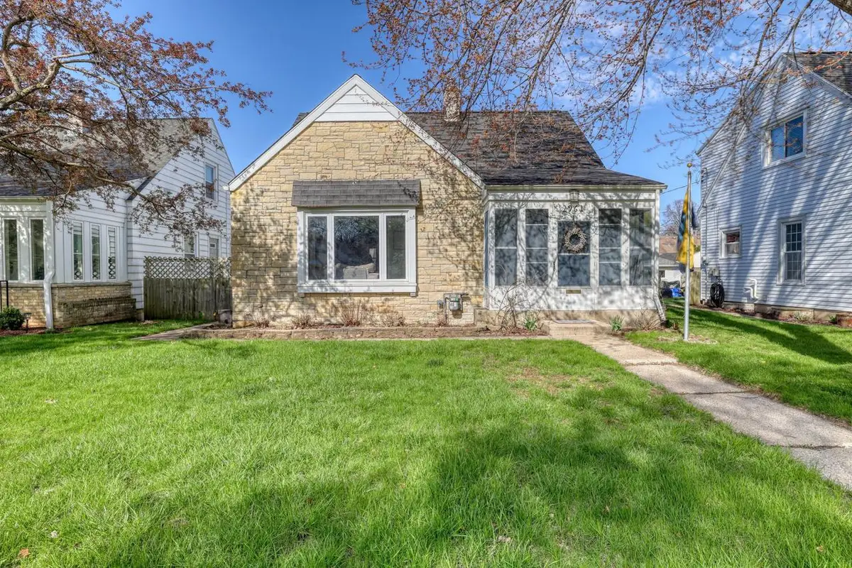 2961 N 78th STREET, Milwaukee, WI 53222 - #1