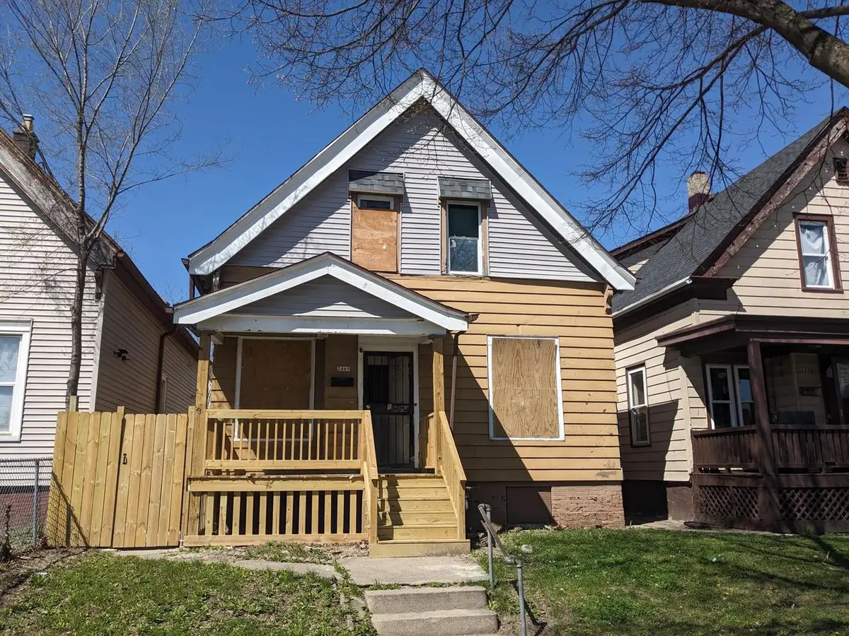 2469 37th STREET, Milwaukee, WI 53210 - #1