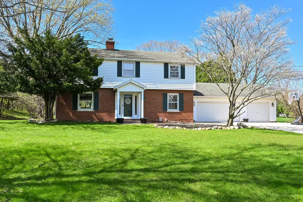 W278N1973 Lakeview DRIVE, Pewaukee, WI 53072 - #1