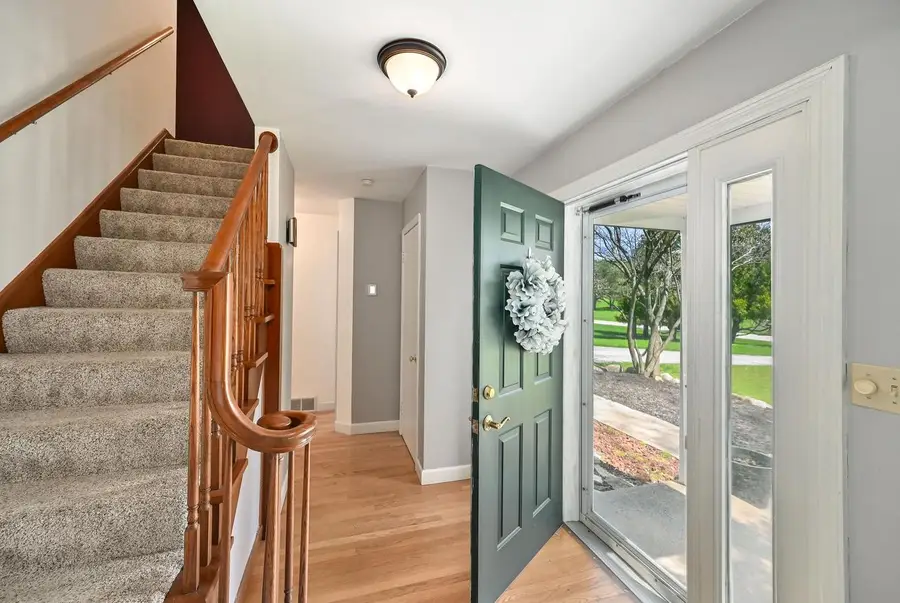 W278N1973 Lakeview DRIVE, Pewaukee, WI 53072 - #3