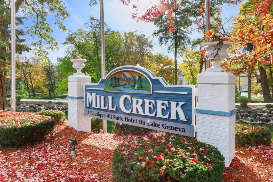 123 Center STREET #301, Lake Geneva, WI 53147 - #2