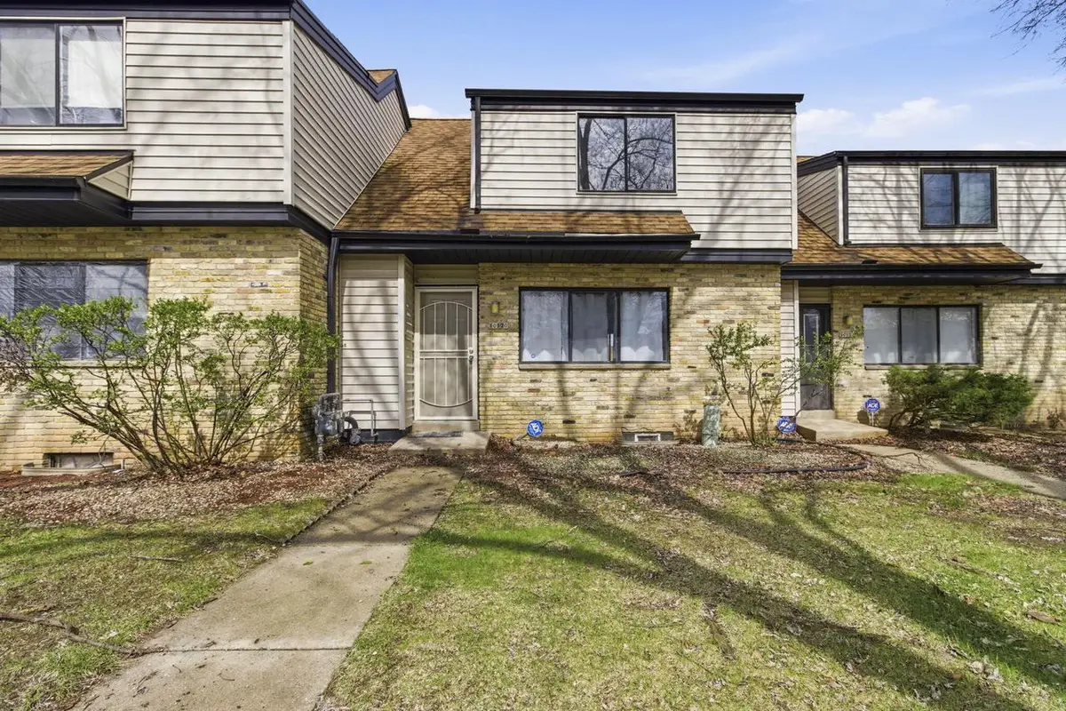 10120 Kiehnau AVENUE, Milwaukee, WI 53224 - #1