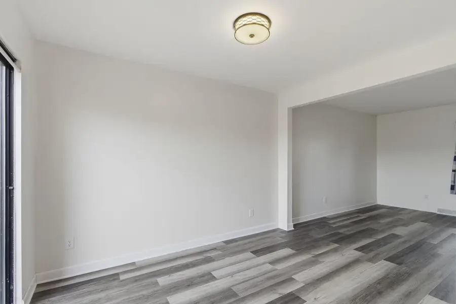 10120 Kiehnau AVENUE, Milwaukee, WI 53224 - #3