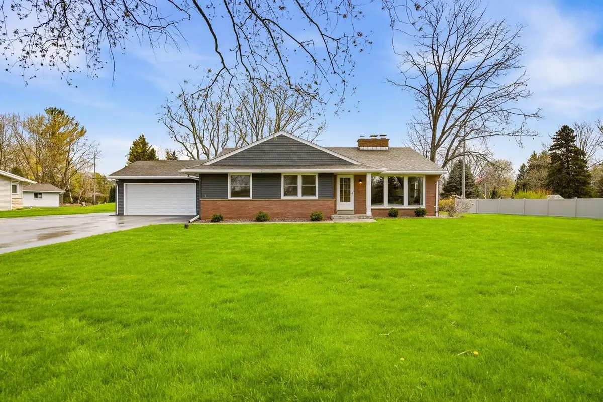 W228N3952 Crescent DRIVE, Pewaukee, WI 53072 - #1