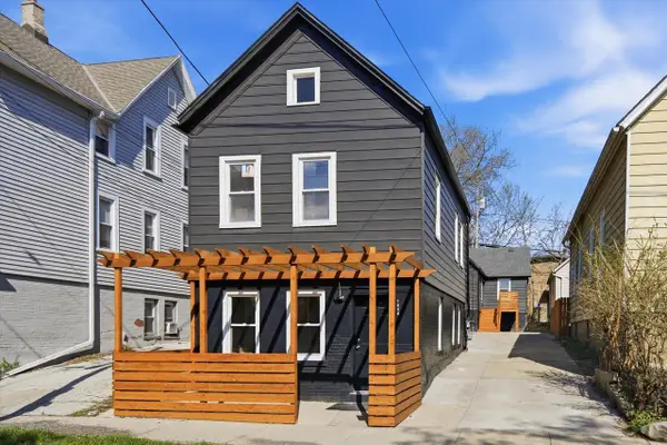 1850 Warren AVENUE, Milwaukee, WI 53202