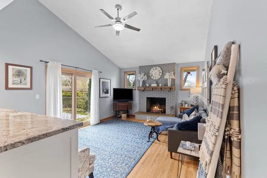 N42W5598 Wilshire DRIVE, Cedarburg, WI 53012 - #3
