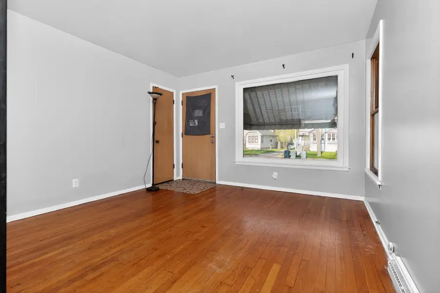 6526 N 54th STREET, Milwaukee, WI 53223 - #3