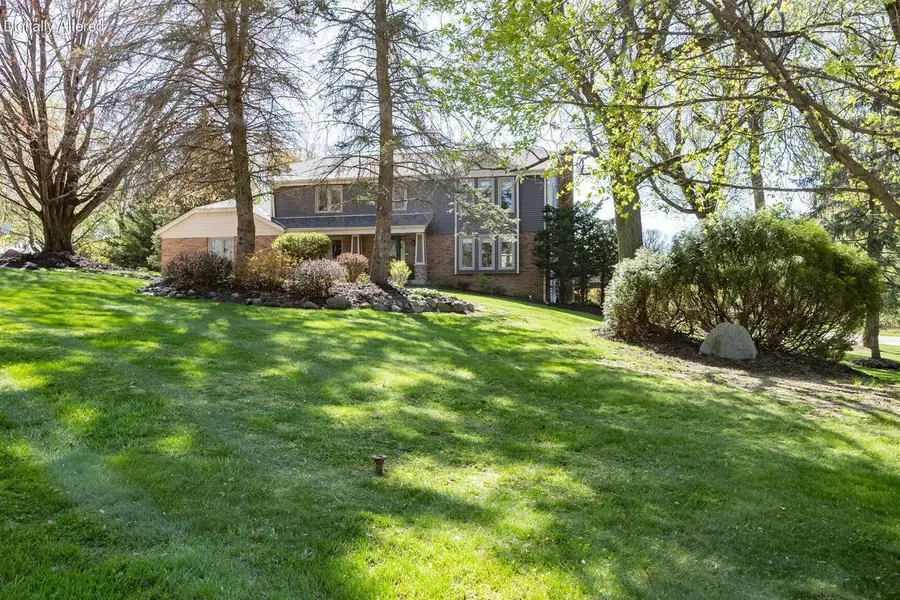 1310 Centennial COURT, Brookfield, WI 53045 - #2