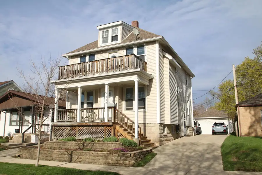 212 60th STREET, Milwaukee, WI 53213 - #2