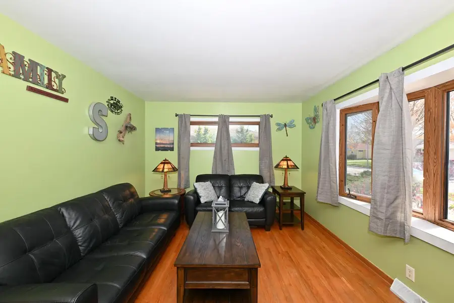 8100 W Tesch AVENUE, Milwaukee, WI 53220 - #3