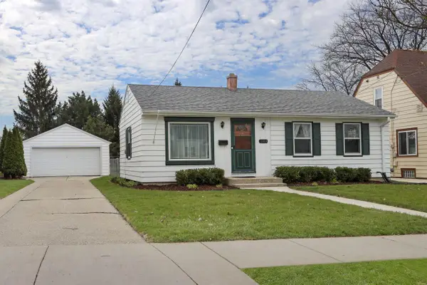 1309 E Warnimont AVENUE, Milwaukee, WI 53207
