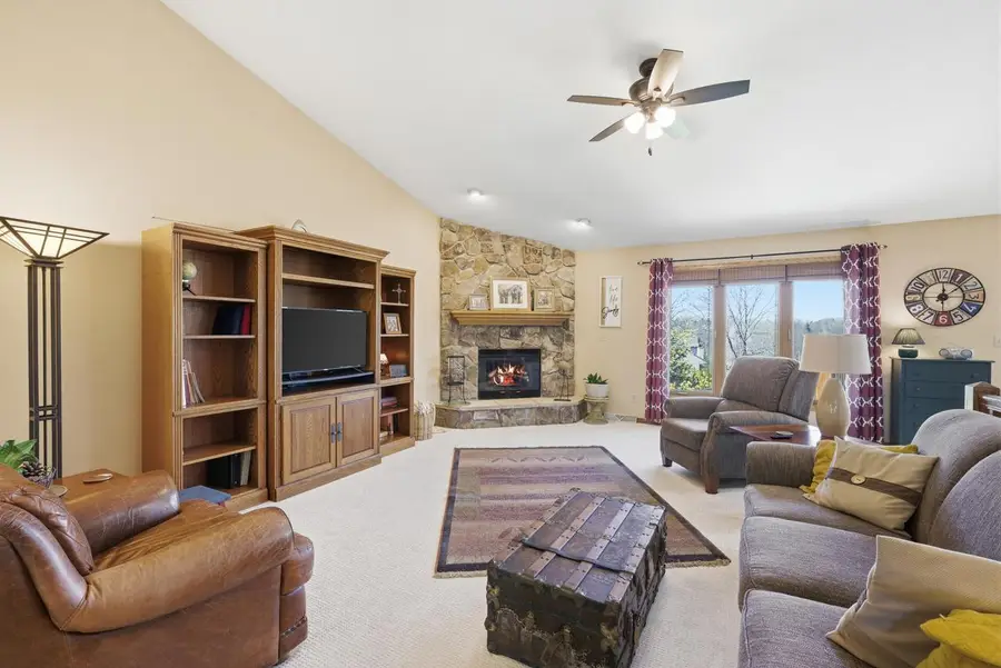 W136N6719 Claas ROAD, Menomonee Falls, WI 53051 - #2
