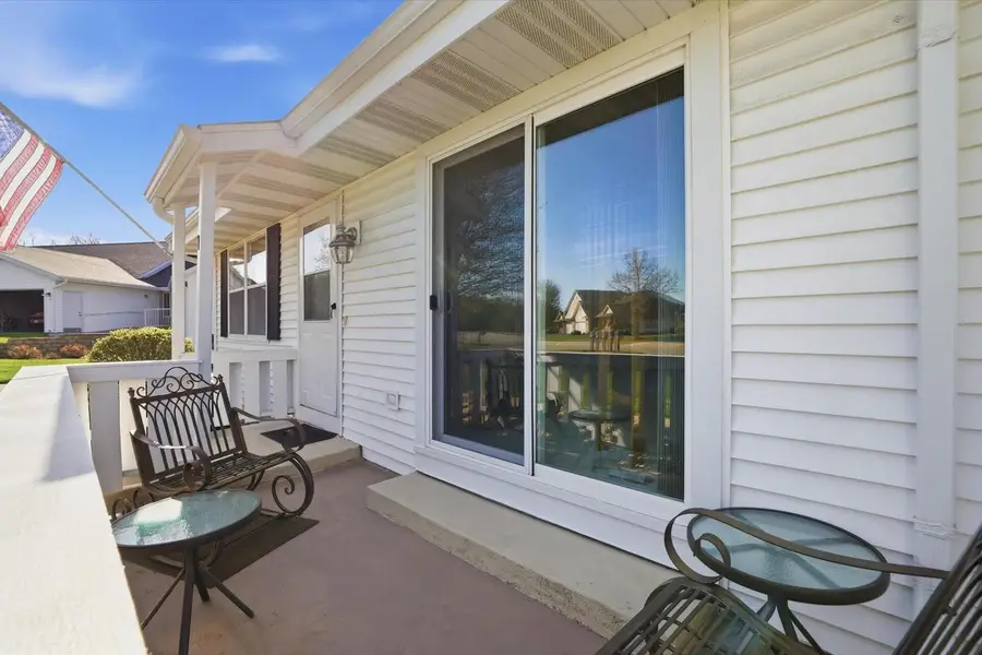 628 Westbury LANE ##1, Delavan, WI 53115 - #2