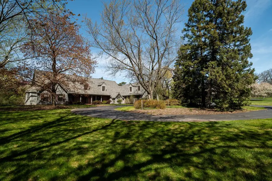9731 Hilltop LANE, Mequon, WI 53092 - #3