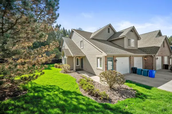 18475 Brookfield Lake DRIVE #78, Brookfield, WI 53045