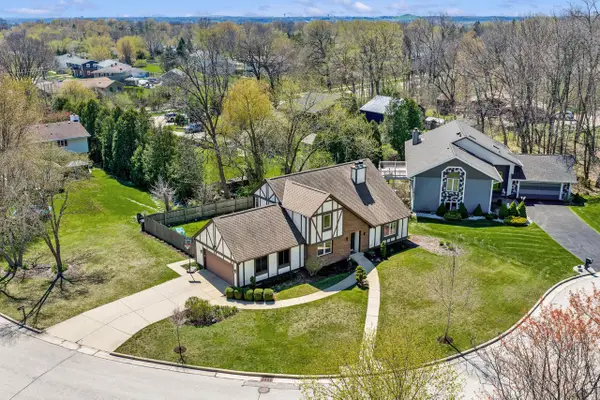 5441 S 48th STREET, Greenfield, WI 53220