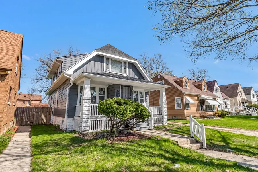 4574 24th STREET, Milwaukee, WI 53209 - #3