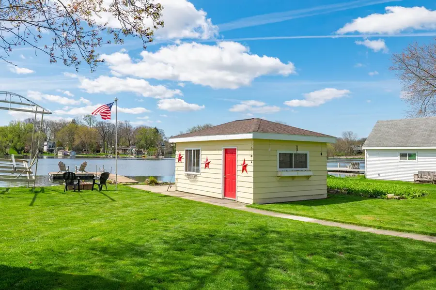 N29W27397 Peninsula DRIVE, Pewaukee, WI 53072 - #2