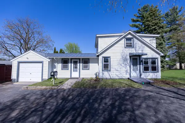 1445 MacArthur ROAD, Madison, WI 53714