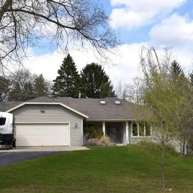N61W16124 Hawthorne DRIVE, Menomonee Falls, WI 53051 - #1