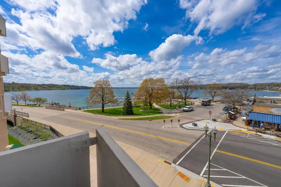 101 Broad STREET #302, Lake Geneva, WI 53147 - #2
