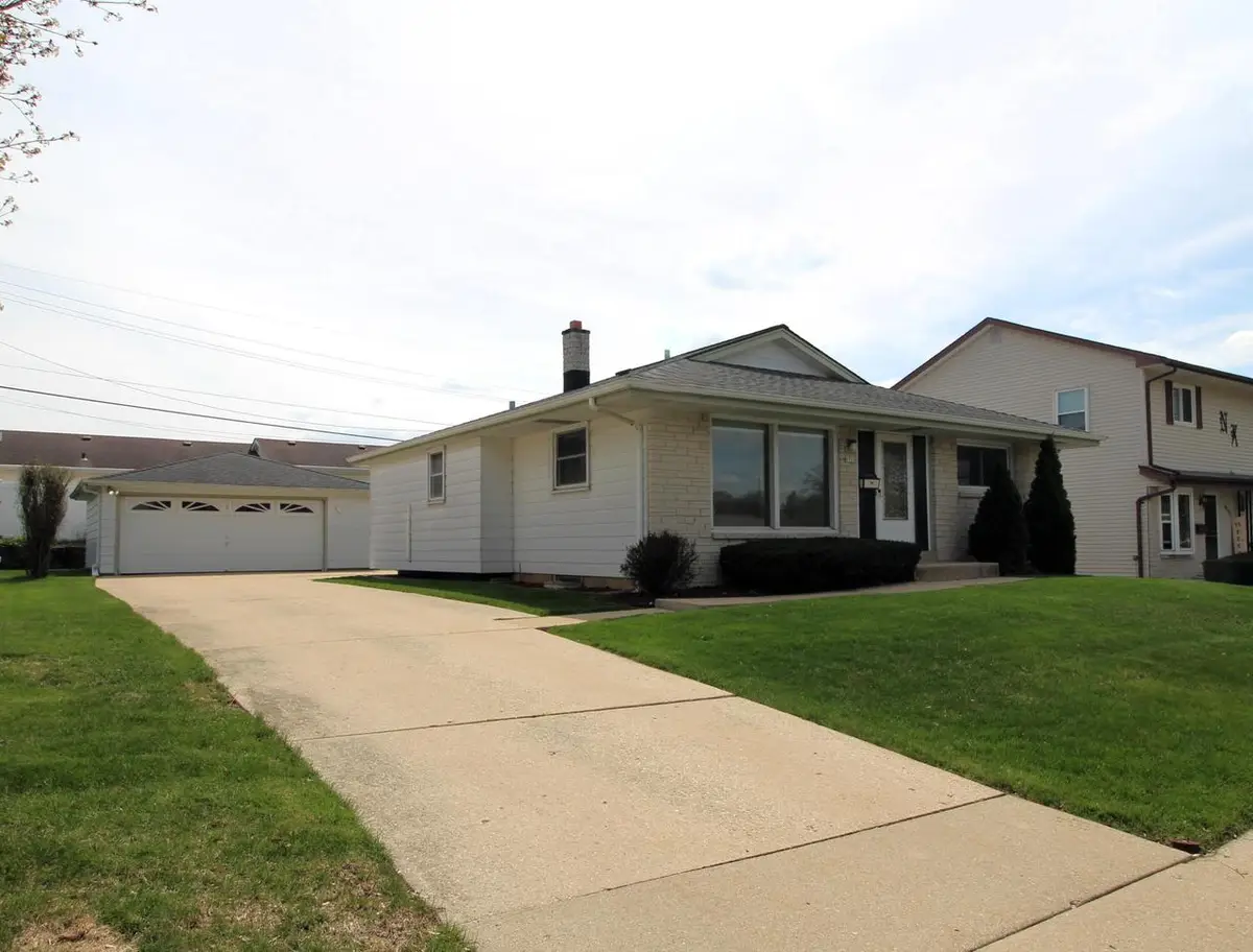 8729 W Tripoli AVENUE, Milwaukee, WI 53228 - #1