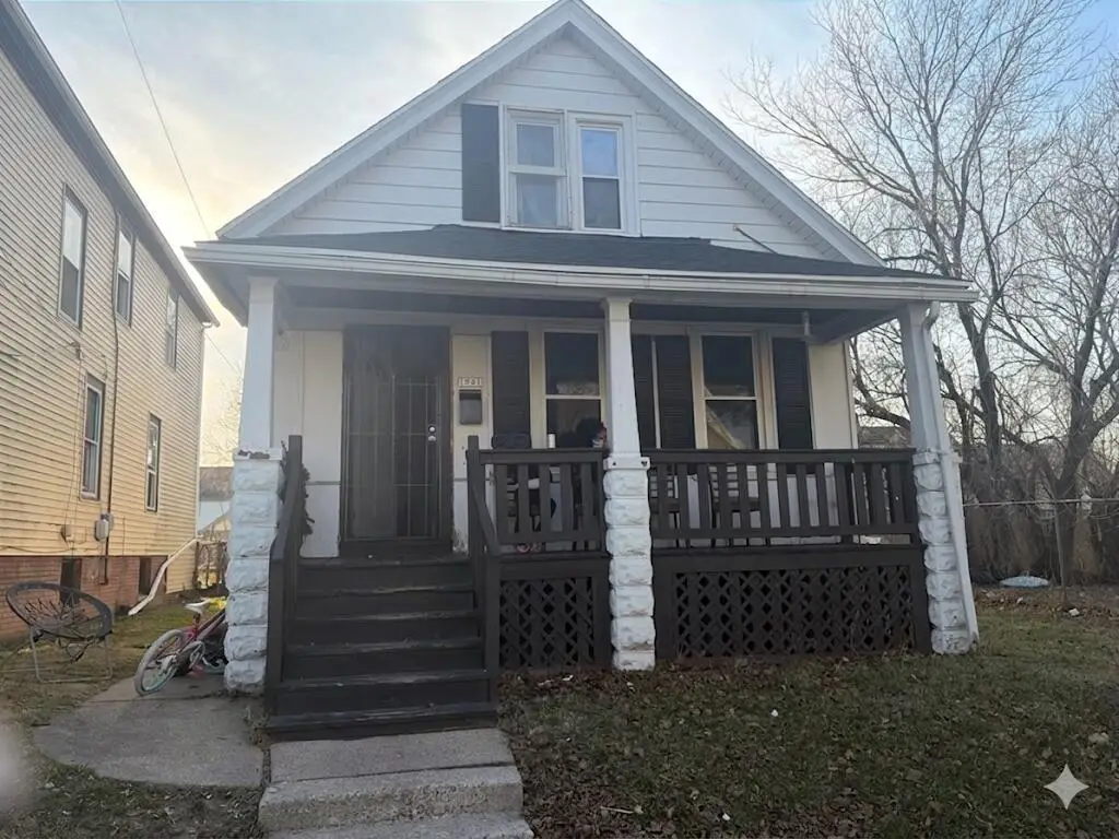 1941 21st STREET, Milwaukee, WI 53205 - #1