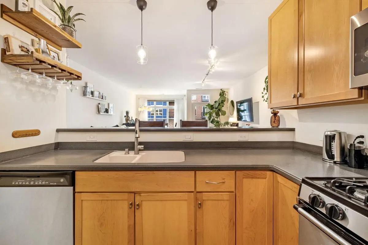 1915 Water STREET #400, Milwaukee, WI 53202 - #1
