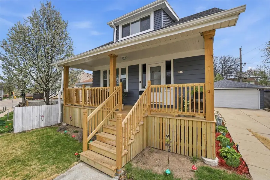 3518 S Howell AVENUE, Milwaukee, WI 53207 - #2