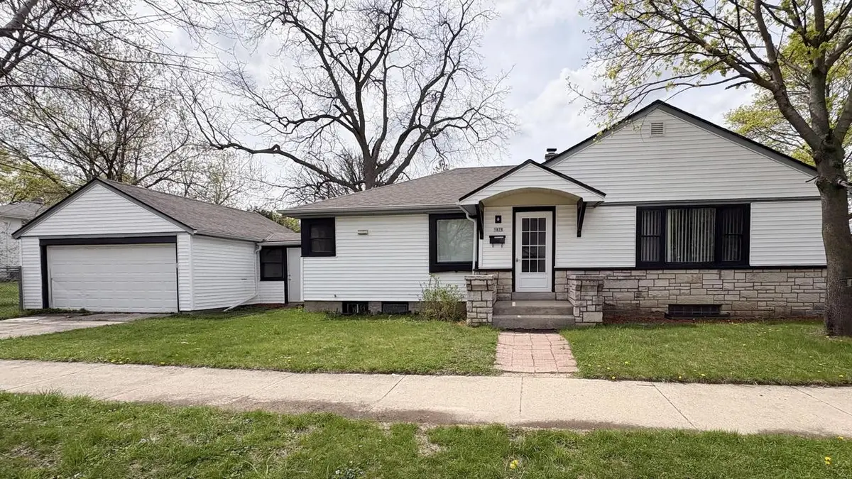 5879 N 29th STREET, Milwaukee, WI 53209 - #1