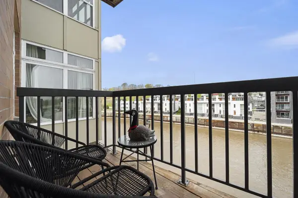 1905 Water STREET #204, Milwaukee, WI 53202