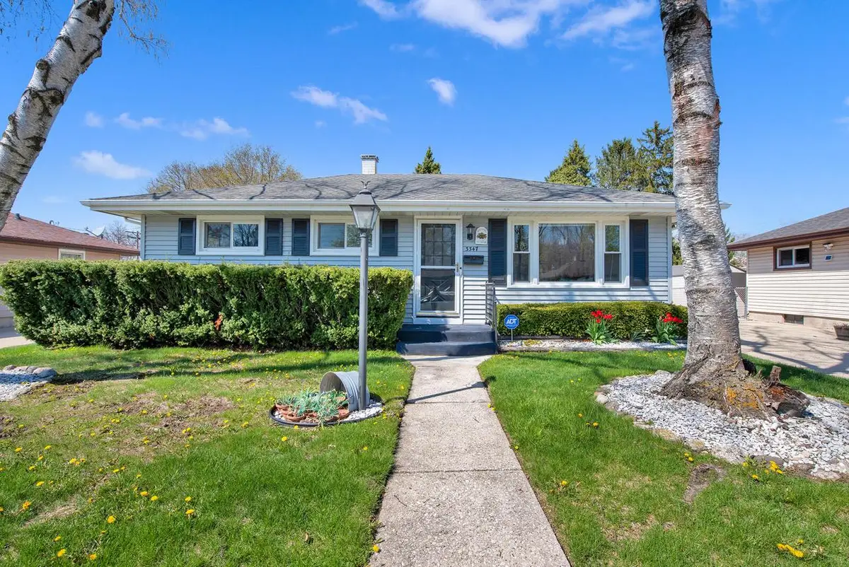 3347 Drexell AVENUE, Racine, WI 53403 - #1