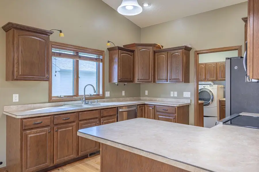 1009 Windhill STREET, Onalaska, WI 54650 - #3