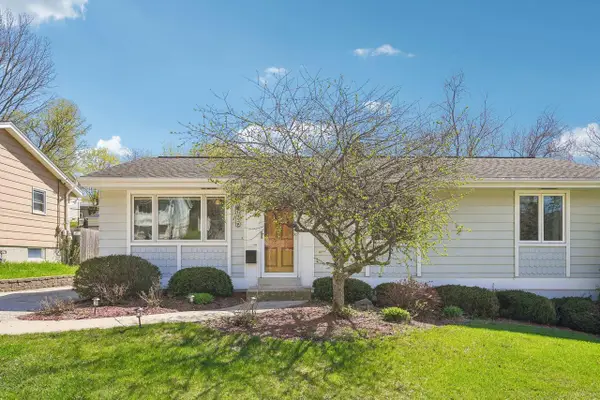 1439 N 12th AVENUE, West Bend, WI 53090