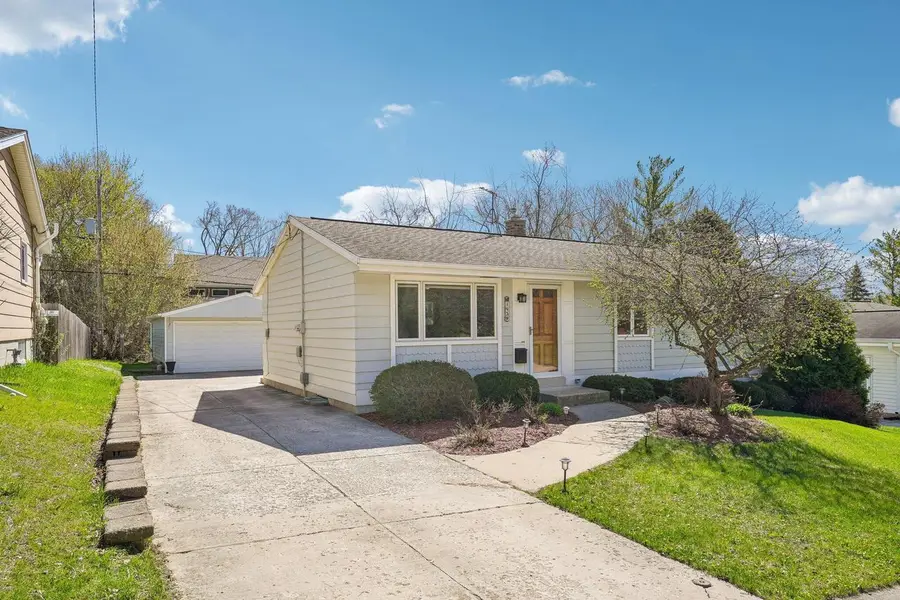 1439 N 12th AVENUE, West Bend, WI 53090 - #3