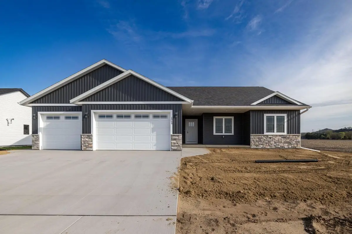 1769 Arches DRIVE, Holmen, WI 54636 - #1