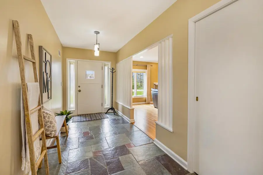 221 Clovernook LANE, Fox Point, WI 53217 - #2