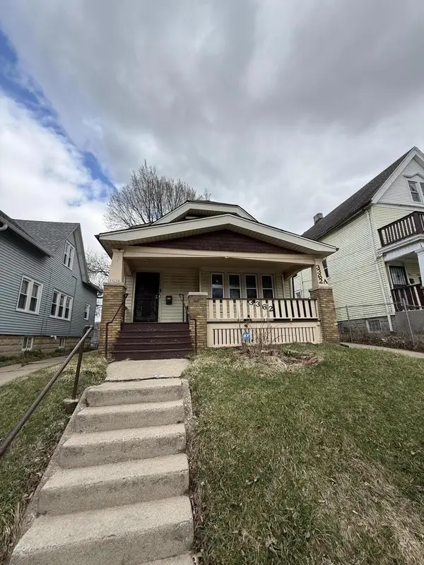 3362 2nd STREET, Milwaukee, WI 53212