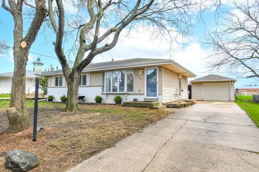 5564 S 33rd STREET, Milwaukee, WI 53221 - #3