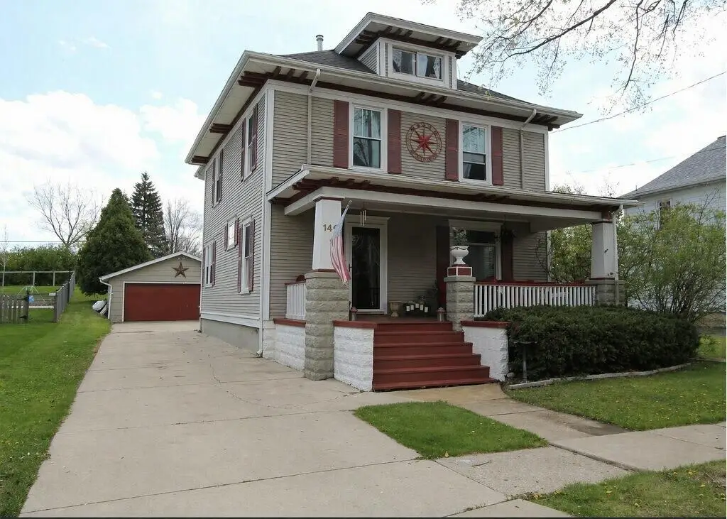 140 Kendall STREET, Burlington, WI 53105 - #1