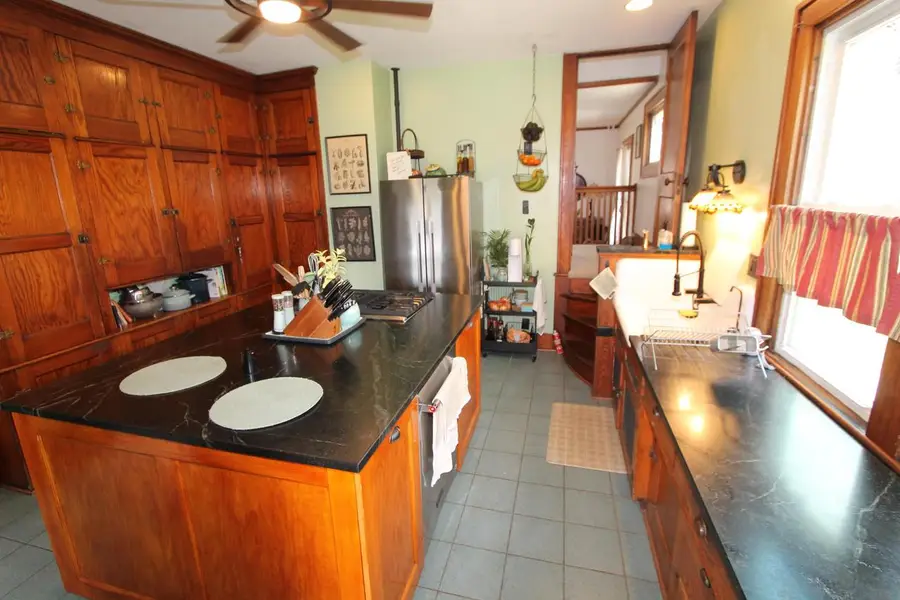 140 Kendall STREET, Burlington, WI 53105 - #2