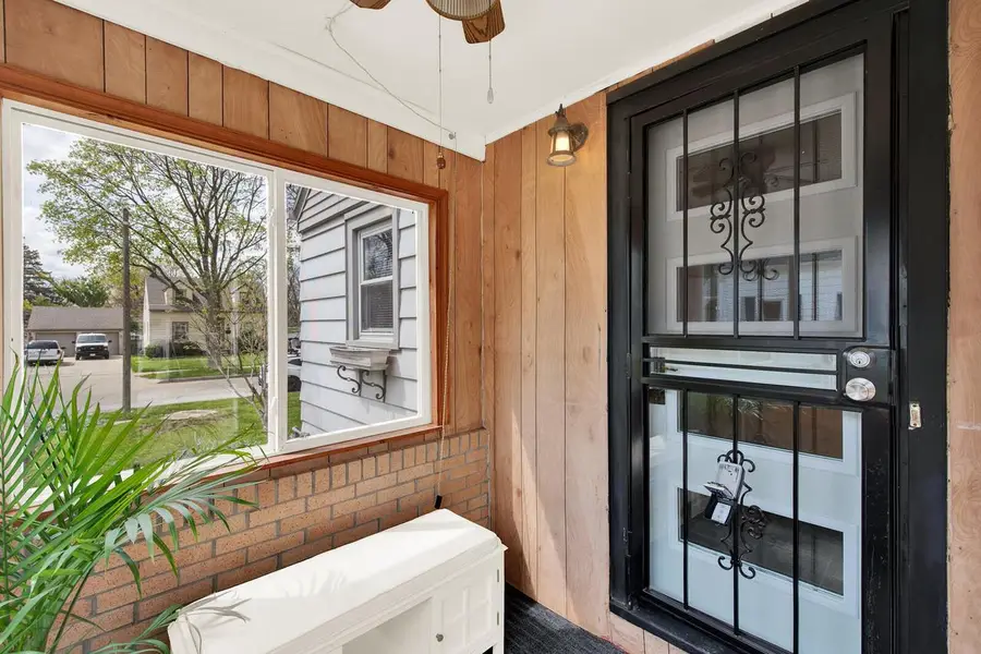 5330 N 54th STREET, Milwaukee, WI 53218 - #3