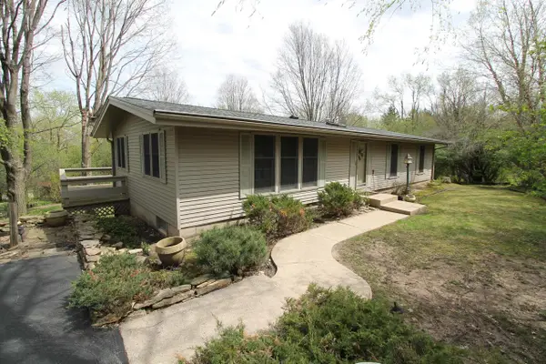 308 Highridge ROAD, Burlington, WI 53105
