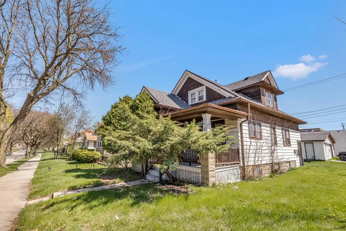 3402 N 36th STREET, Milwaukee, WI 53216 - #1