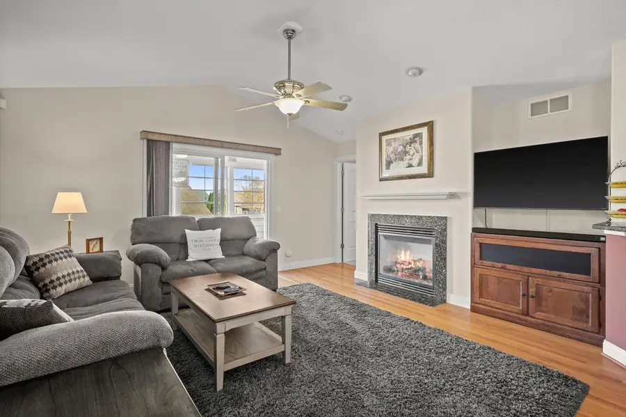 627 Tindalls Nest, Twin Lakes, WI 53181 - #2