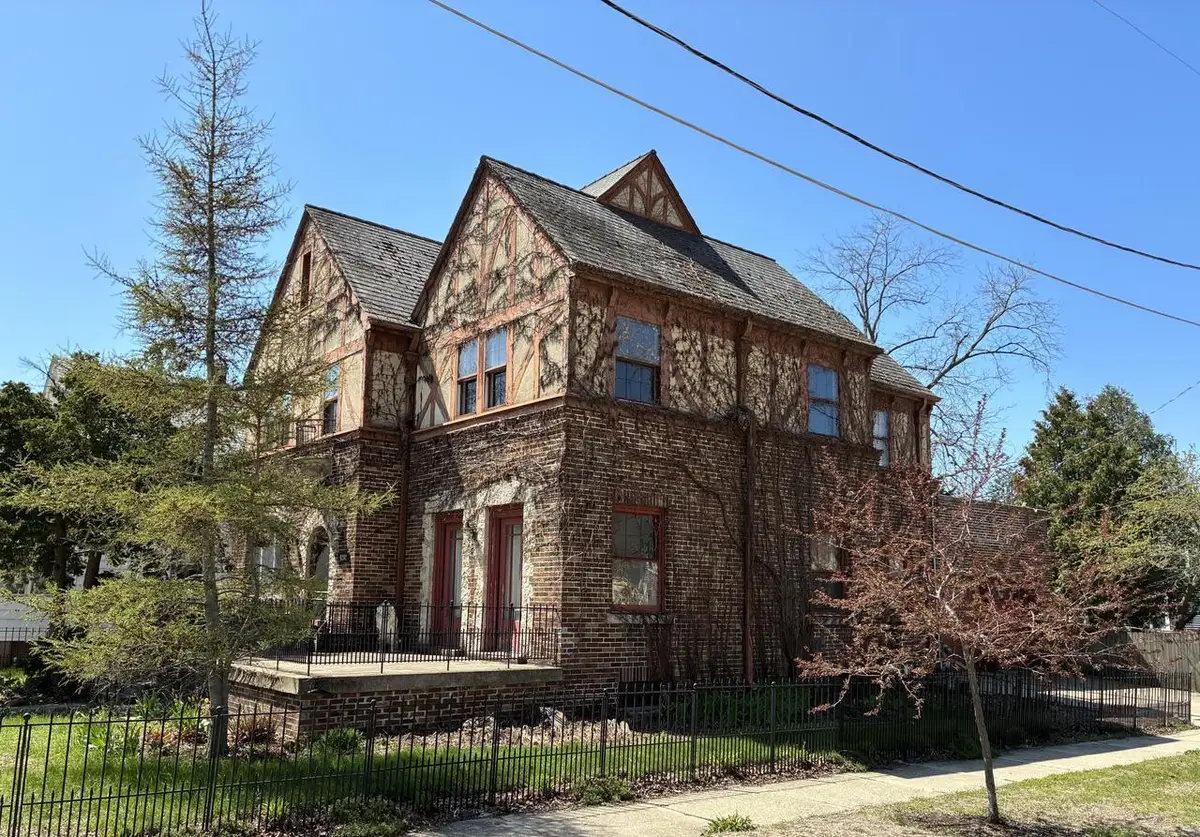 4202 5th AVENUE, Kenosha, WI 53140 - #1