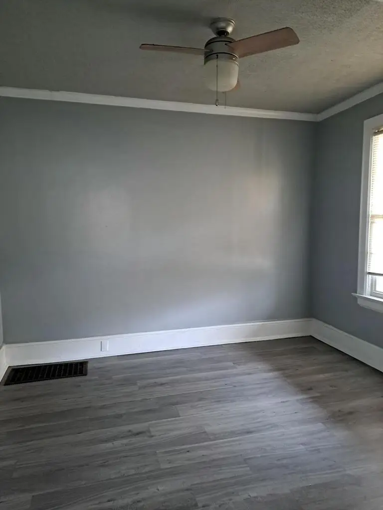 911 N 37th STREET, Milwaukee, WI 53208 - #2
