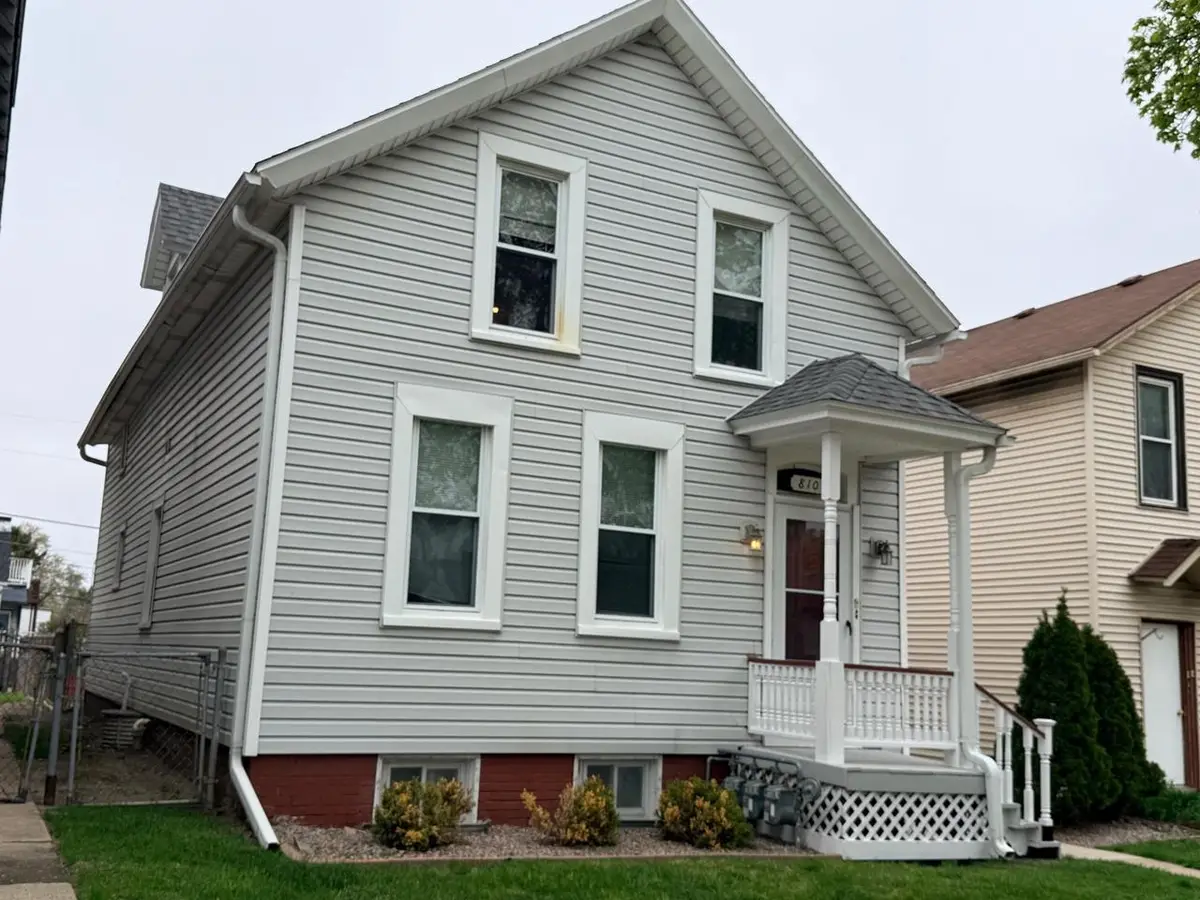 810 Lincoln AVENUE, Milwaukee, WI 53207 - #1