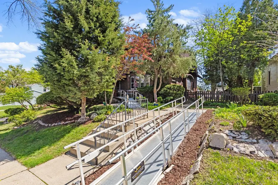3132 New York AVENUE, Milwaukee, WI 53207 - #3